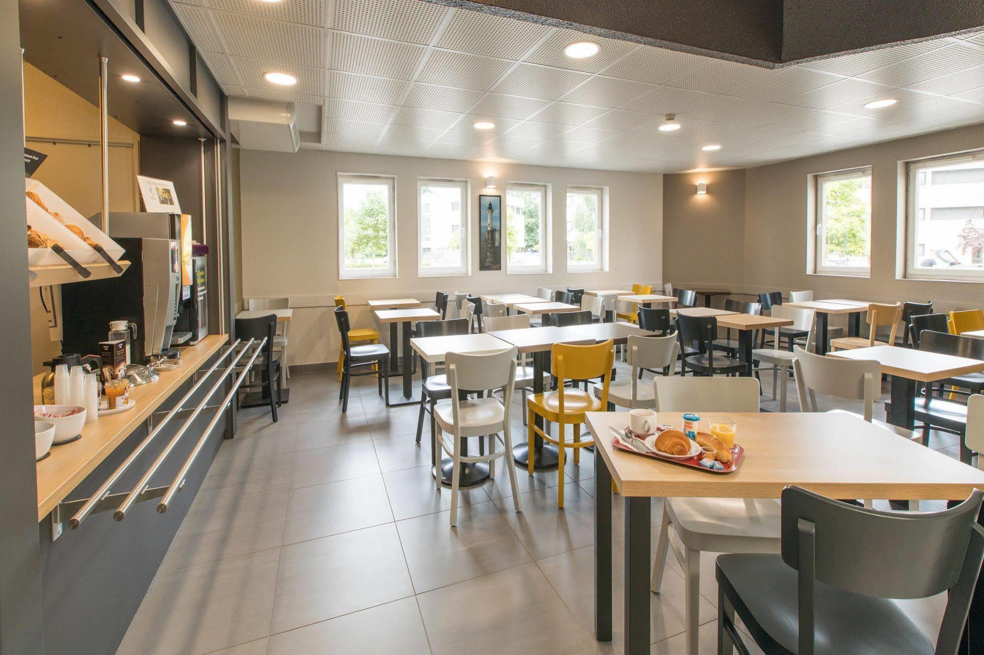 B&B HOTEL Rennes Est Cesson Sévigné Exterior foto